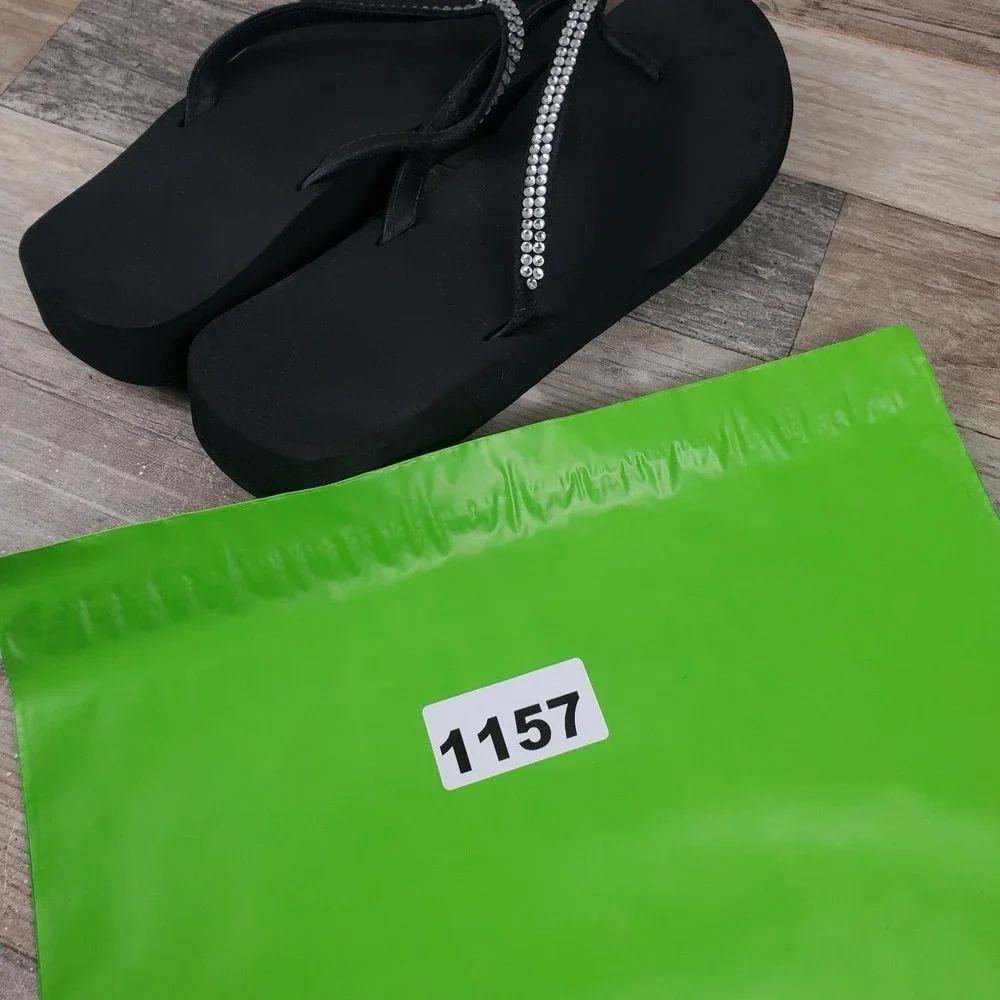 Yellow Box Jello Womens Flip Flops Sz 10 M Black Rhinestone Slip-On Sandals - Picture 12 of 12